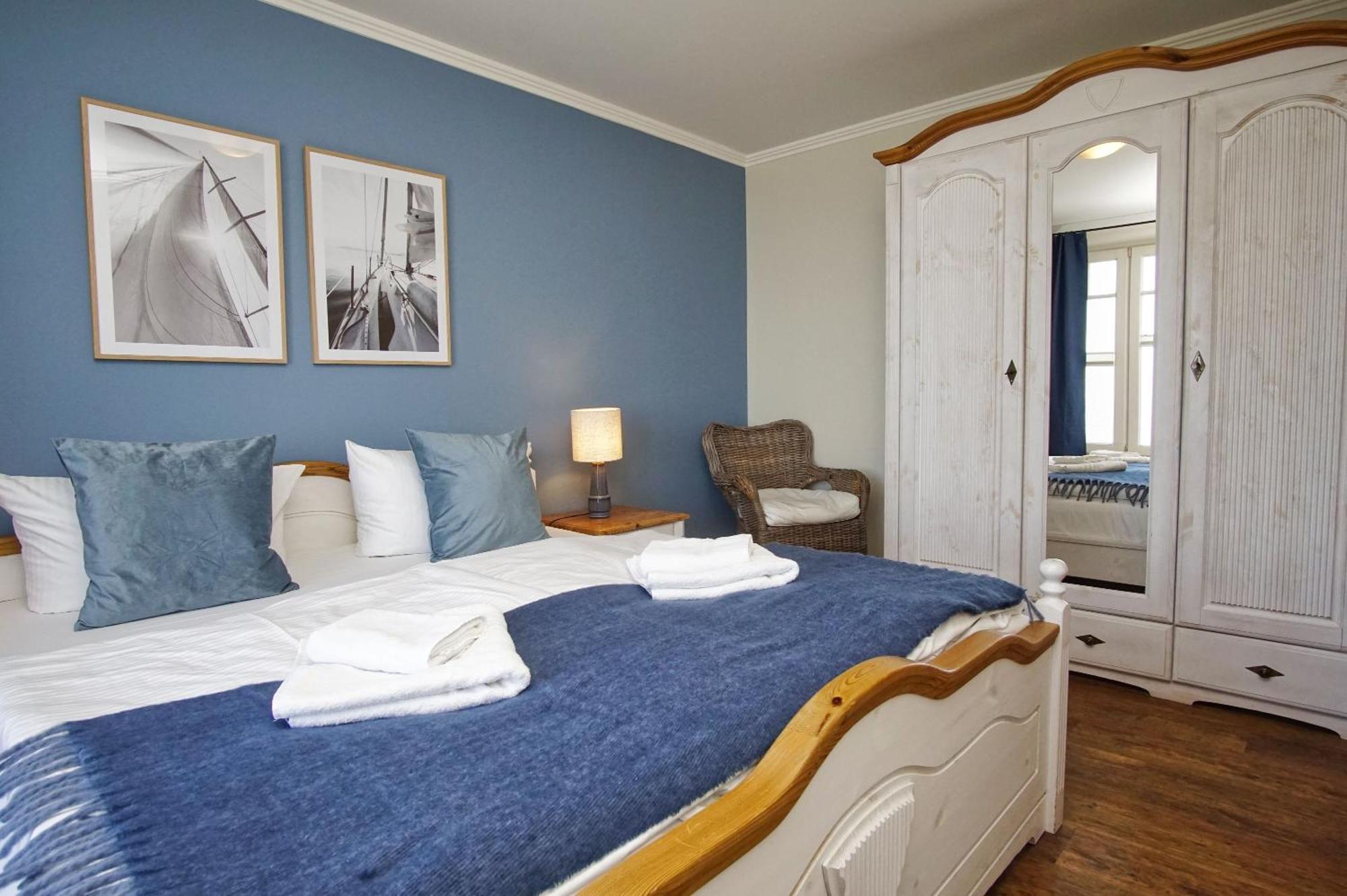 Ferienwohnung Mit Traumhaftem Meerblick - Haus Am Meer Fewo 07 Lohme Kültér fotó